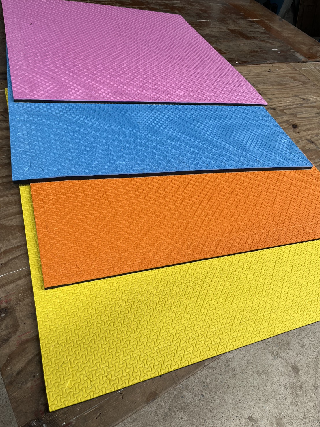 25 - https://mjrubbereva.com | Smart Rubber EVA จำหน่ายแผ่นยาง Eva ทุกชนิด แผ่นยาง Eva รองกันกระแทก รองออกกำลังกาย เครื่องออกกำลังกาย รองพื้น วัวและปศุสัตว์ มีทั้งแบบเรียบและลาย จัดส่งขนส่งทั่วประเทศ